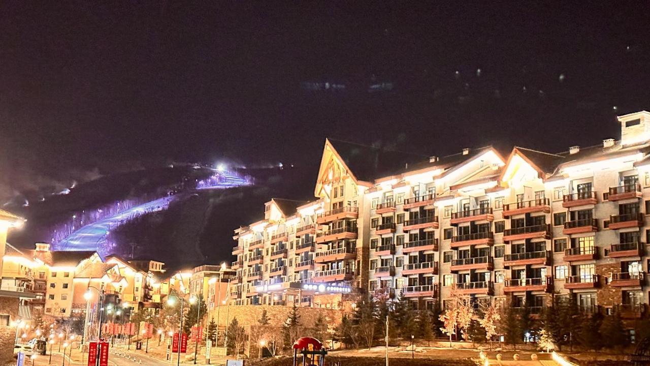 Ski And Suites At Thaiwoo Resort 逅雪套房民宿 Chongli Exterior foto